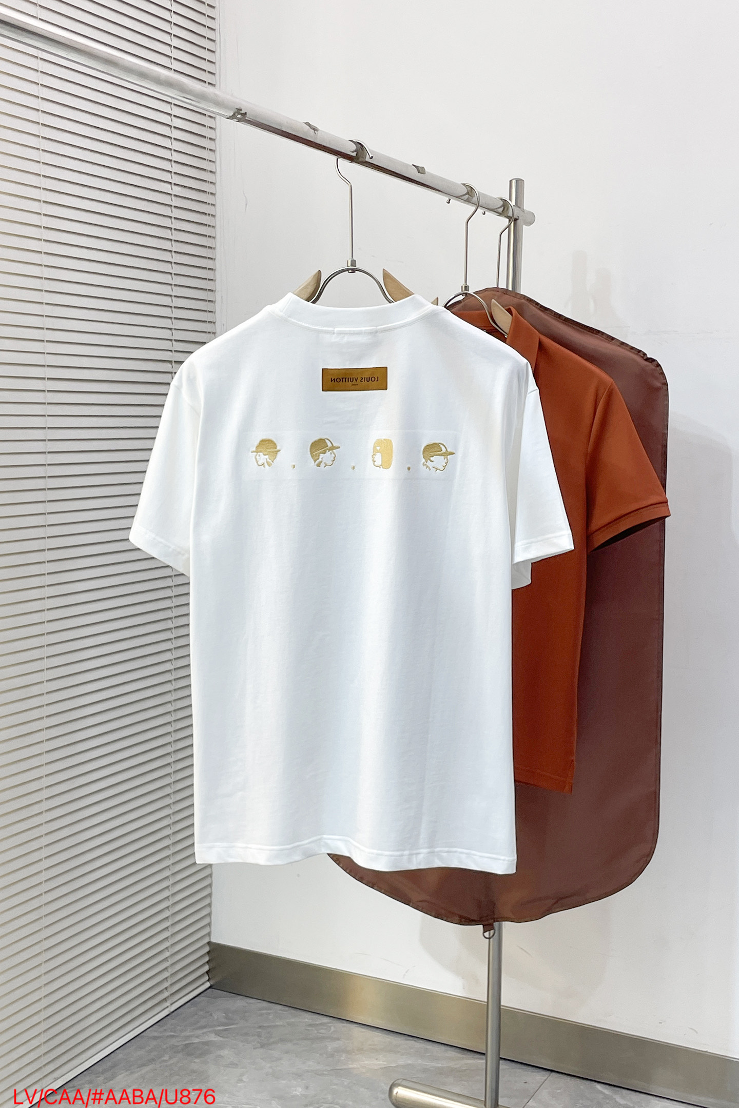 short sleeves